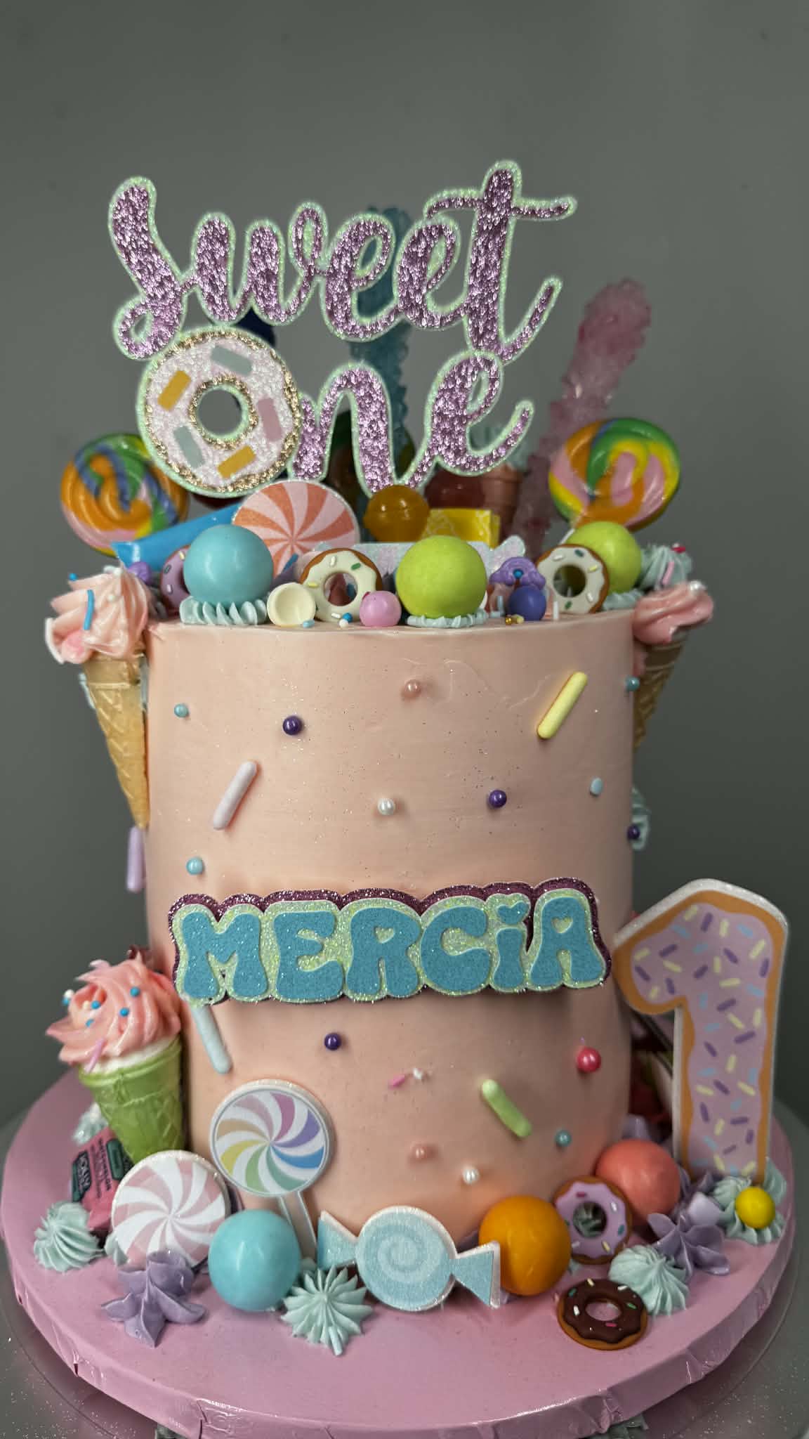 Custom Sweet Buttercream Cakes