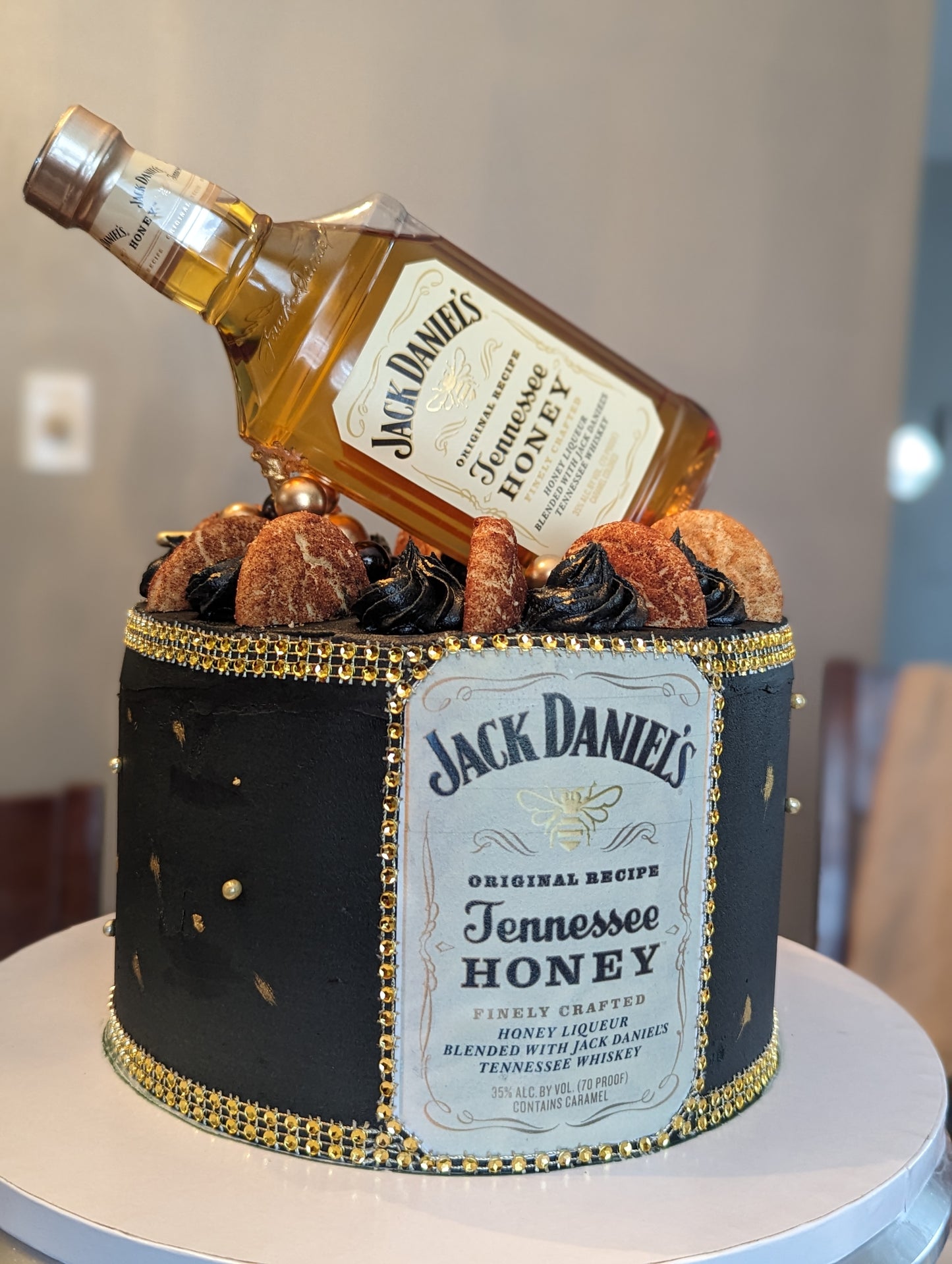 Jack Daniels Tennesse Honey Snickerdoodle Spirit Cake