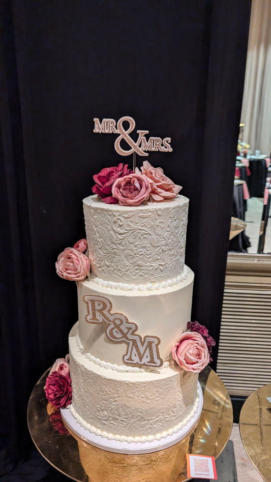 Custom Sweet Buttercream Wedding Cakes