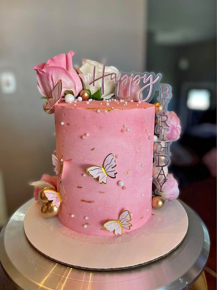 Custom Sweet Buttercream Cakes